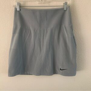 Nike Dri-Fit Grey UV Tour Golf Skort Size Small DR5342-077 Tennis Pickleball